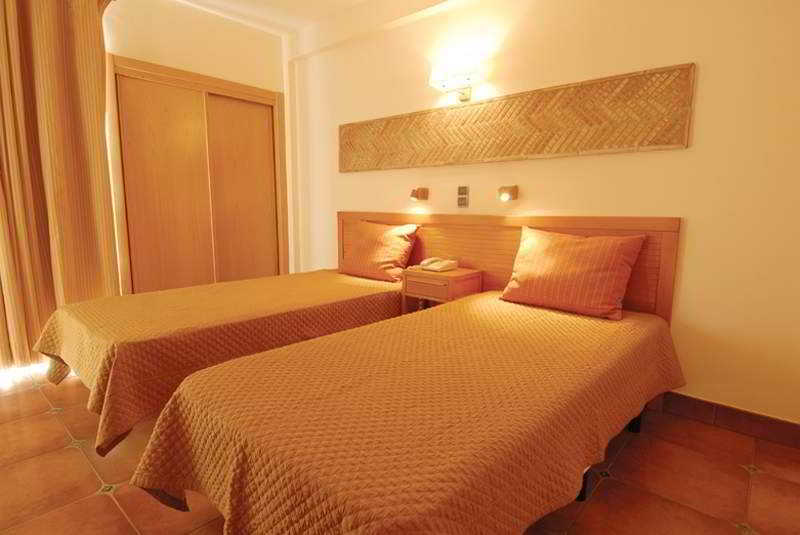 אלבופיירה Aparthotel Olhos D'Agua מראה חיצוני תמונה