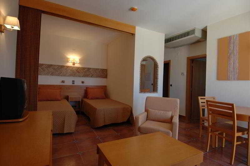 אלבופיירה Aparthotel Olhos D'Agua מראה חיצוני תמונה